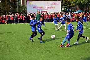 2025U16欧洲杯塞尔维亚夺冠，后卫与内线怎样共享创造力？